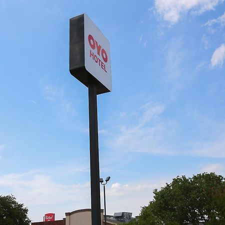 Oyo Hotel Texarkana Trinity Ar Hwy I-30 외부 사진